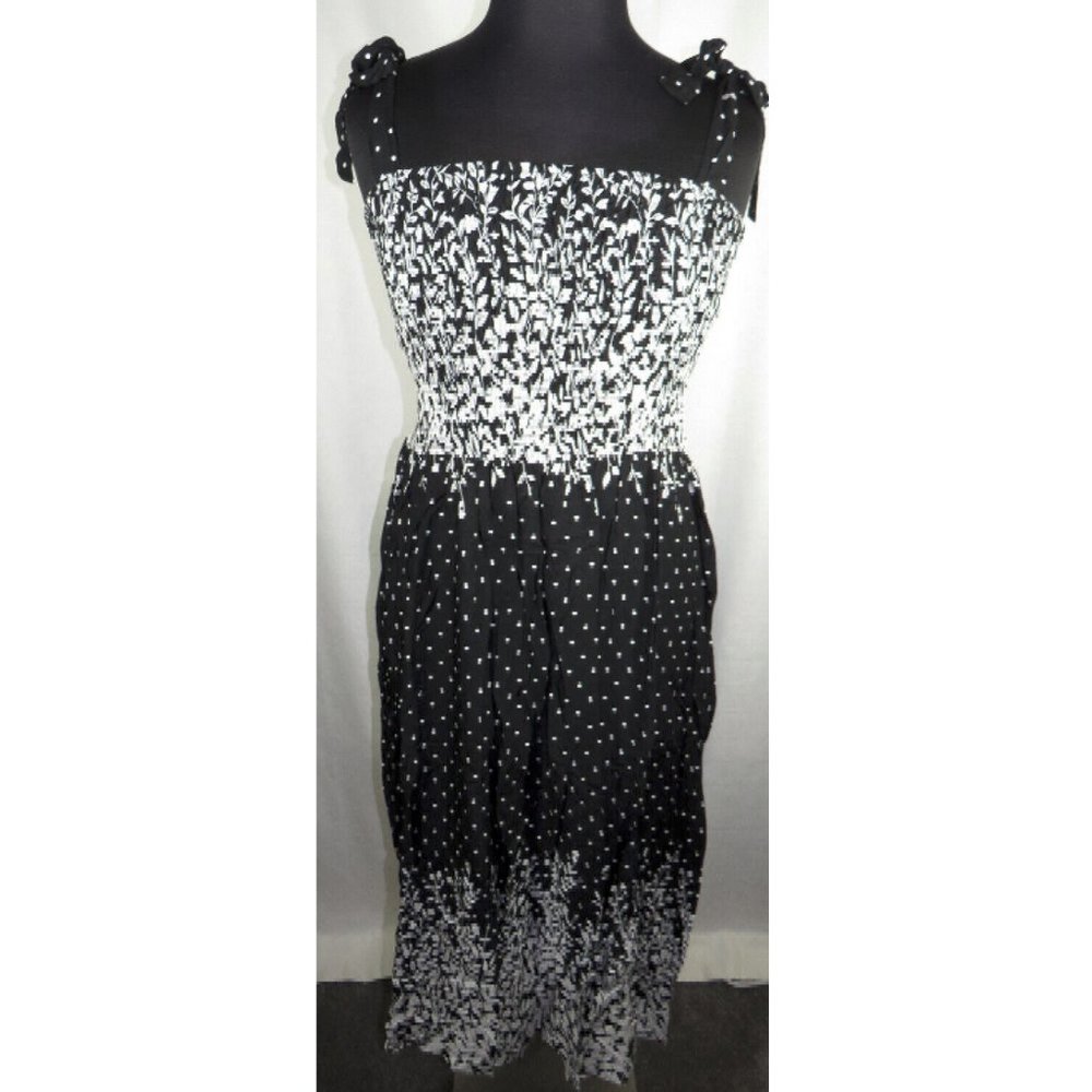 Zenobia Black White Floral Polka Dot Smocked Maxi Sun Dress Plus Size 3X - Picture 2 of 9